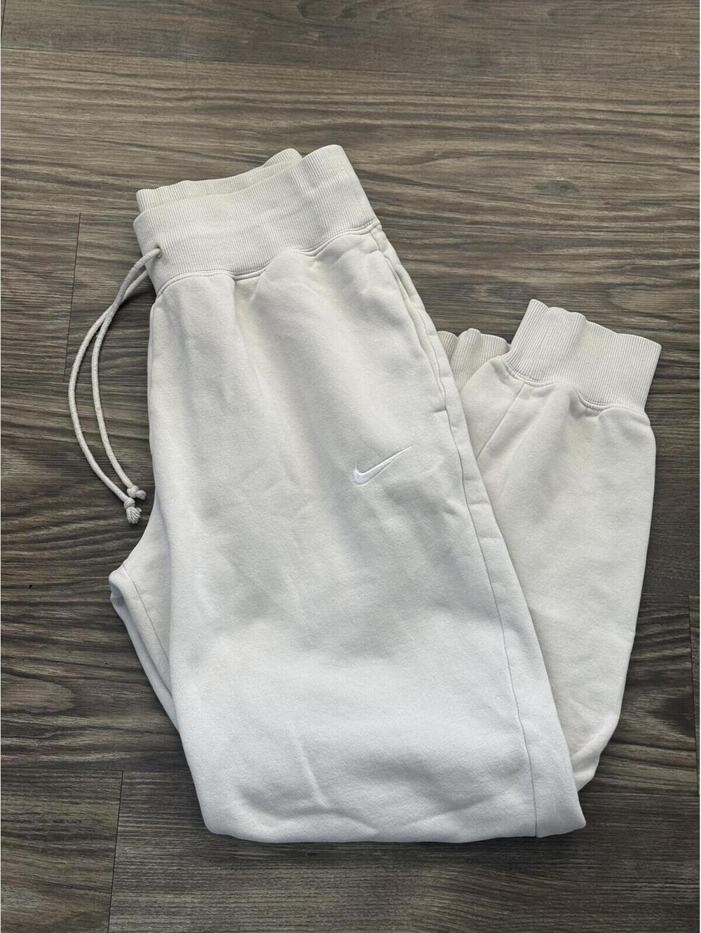 Nike Women's Dri-FIT One Joggers med sporty clean girl activewear pants [COPY]